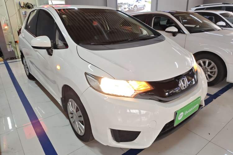 Used Honda Fit 2016 1.5L LXS CVT Comfort Sunroof Version