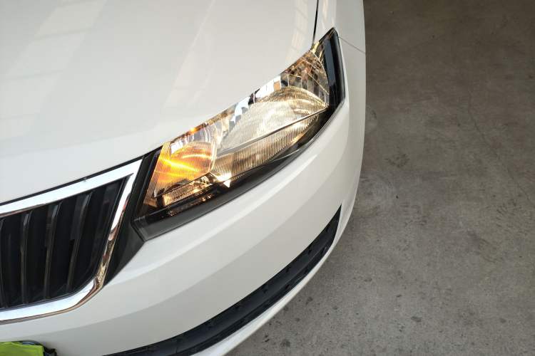 Used Skoda Rapid Spaceback 2016 Revised Version 1.6L Automatic Front-Drive Edition