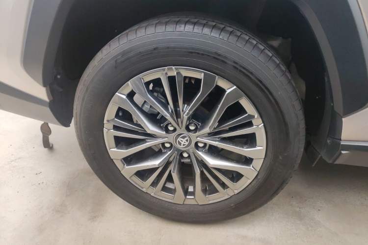 Used Toyota Wildlander 2023 2.0L CVT Two-Wheel Drive Luxury PLUS Edition Exterior 5