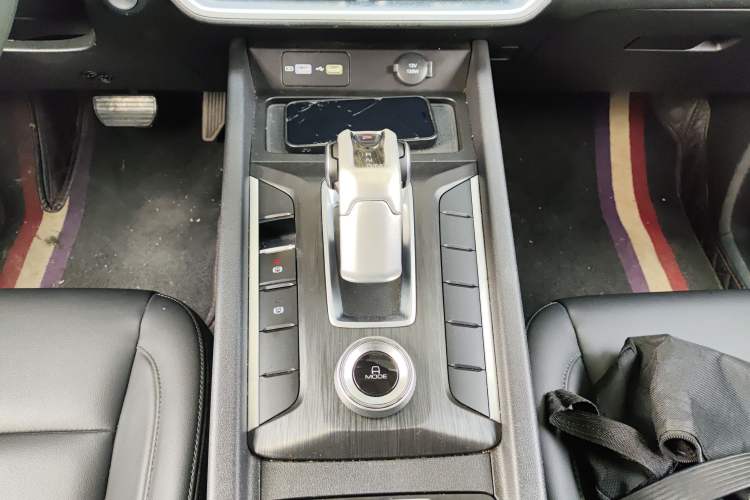 Used Great Wall Poer 2023 2.0T Commercial Version Automatic Diesel Two-Wheel Drive Elite Trim with Long Bed – GW4D20M
