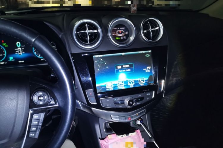 Used BYD Tang New Energy 2015 2.0T Four-Wheel-Drive Flagship Model
