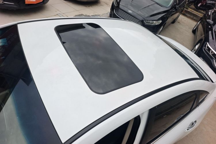 Used Geely Auto Emgrand GL 2018 1.8L DCT Elite Smart Connectivity Version Roof