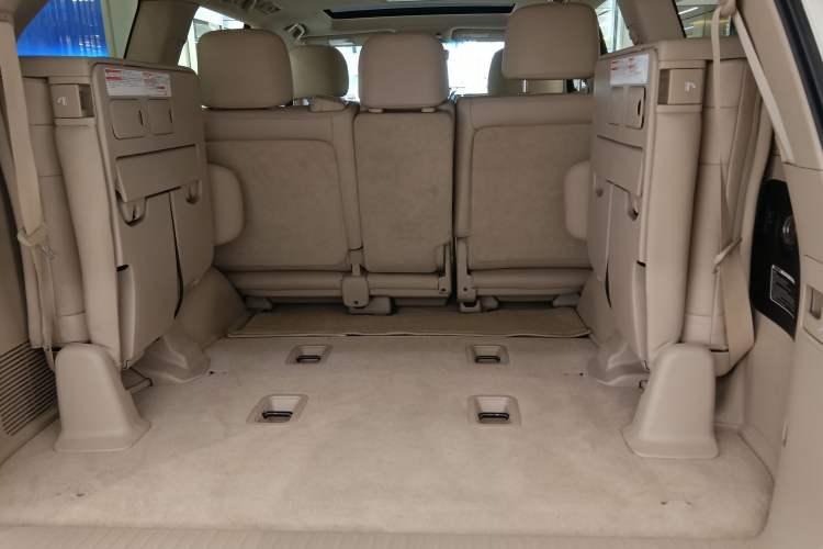 Used Toyota Land Cruiser  Trunk