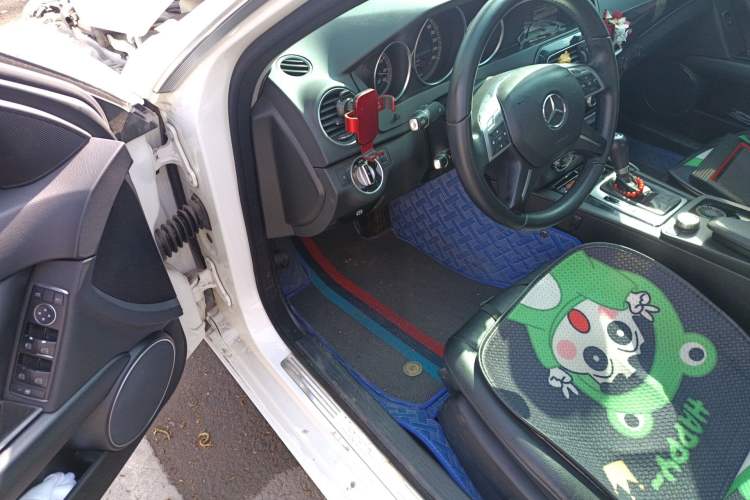 Used Mercedes-Benz C-Class 2013 C 180 CGI Classic