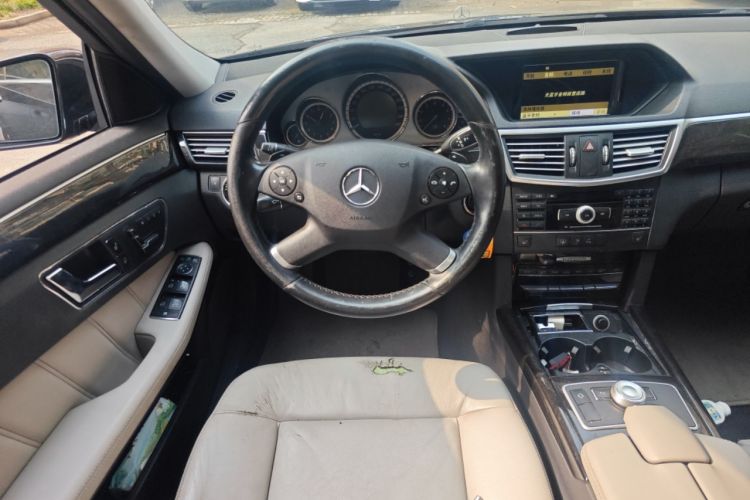 Used Mercedes-Benz E-Class 2010 E 300 L Fashion Model