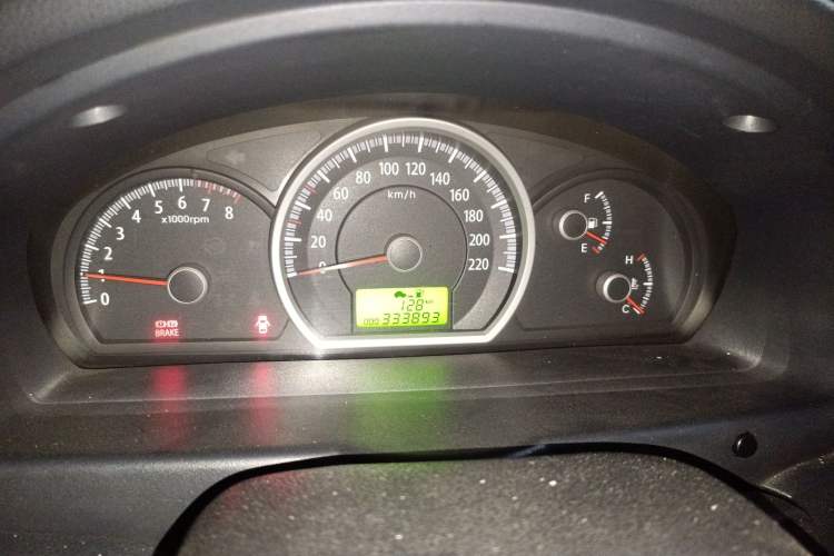 Used Kia Sportage 2009 2.0L Manual Two-Wheel-Drive GLS Odometer Close Up