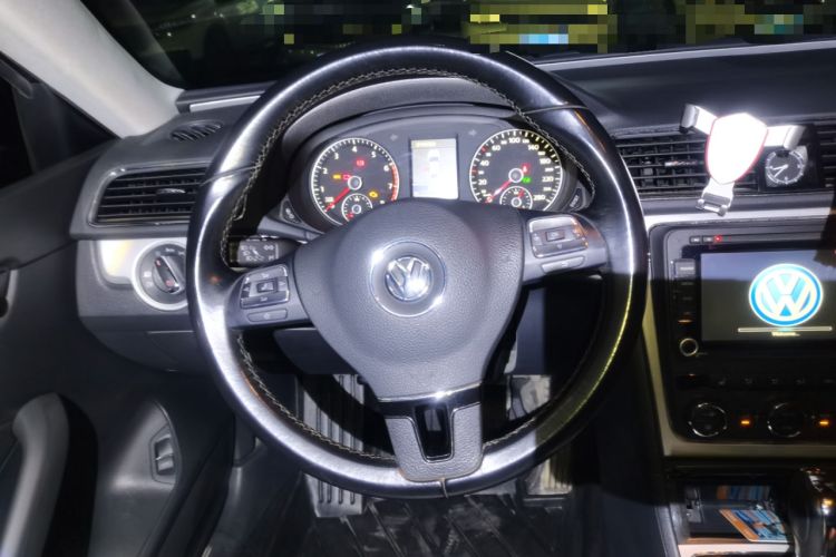 Used Volkswagen Passat 2014 1.8TSI DSG Prestige Edition