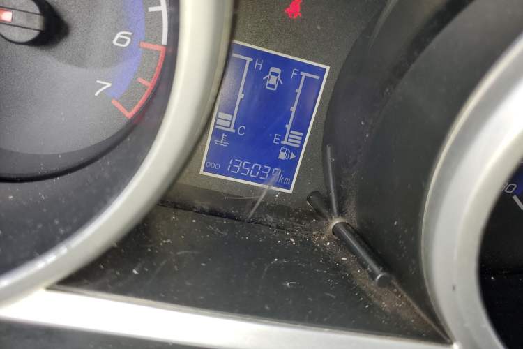 Used CHANGAN KAICHENG Ounuo S 2012 1.3L Base Version
