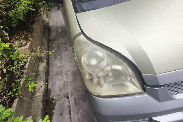 Used Wuling Rongguang 2011 1.2L Base Version