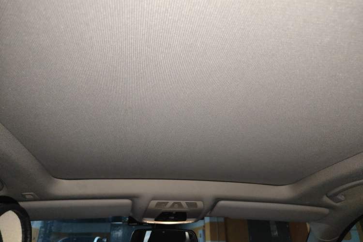 Used BMW 3 Series GT 2013 320i Leading Model Headliner