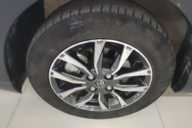 Used Toyota YARiS L Zhi Xuan 2022 X-Trail 1.5L CVT Luxury PLUS Edition