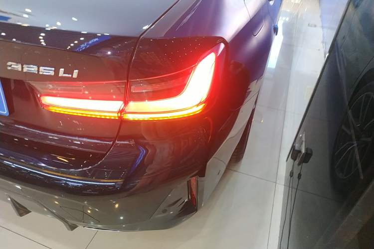 Used BMW 3 Series 2024 325Li M Sport Package