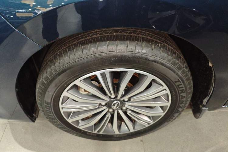 Used GAC Trumpchi M6 2019 270T DCT Prestige Edition (7-seater) China VI