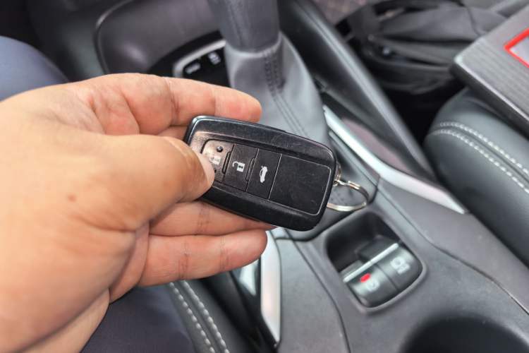 Used Toyota Levin 2019 185T CVT Luxury Edition China VI Standard