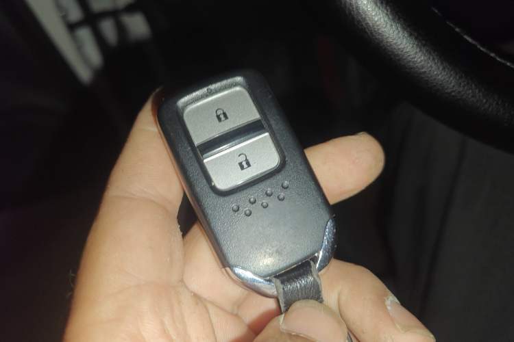 Used Honda Fit 2021 1.5L CVT Trend Edition Vehicle Key