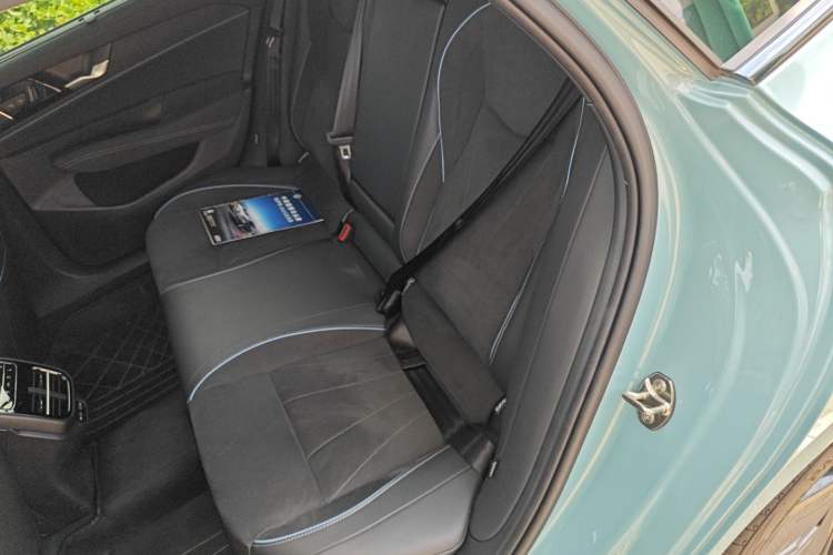 Used Volkswagen Passat 2025 Pro 380TSI Starry Dragon Luxury Edition