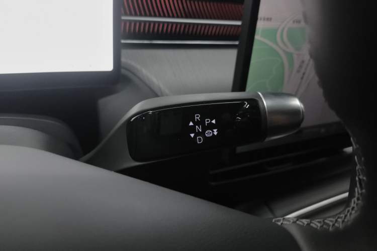 Used XPeng G6 2025 625 Long-Range Max Flagship Edition
