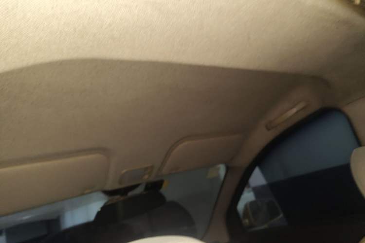 Used Wuling Rongguang V 2016 1.5L Standard Version Headliner