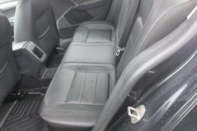 Used Volkswagen Lavida 2013 Restyled Classic 1.6L Manual Comfort Edition Left Rear Seat