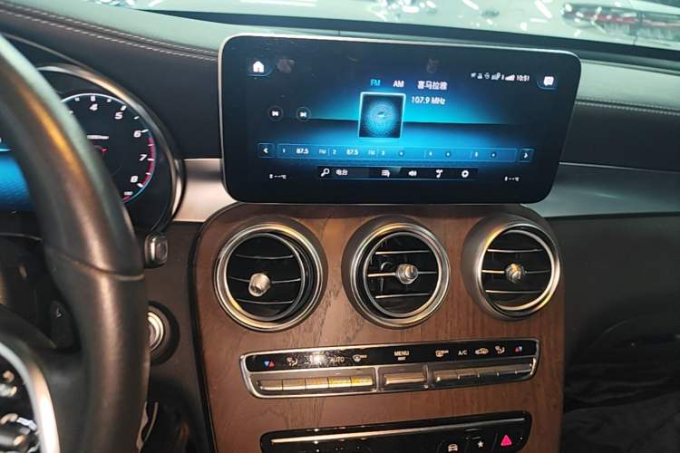 Used Mercedes-Benz GLC 2022 GLC 260 L 4MATIC Luxury Model
