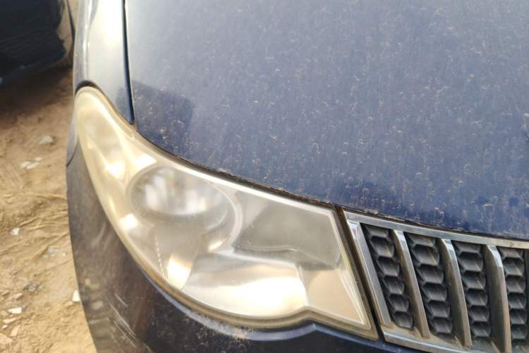 Used Wuling Hongguang 2010 1.4L Standard Version Right Front Headlight