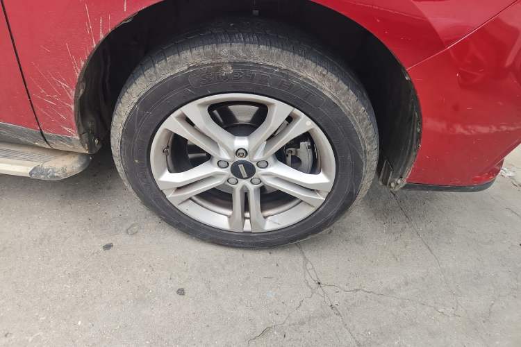 Used Wey VV5 2020 1.5T Two-Wheel Drive Color Pioneer
