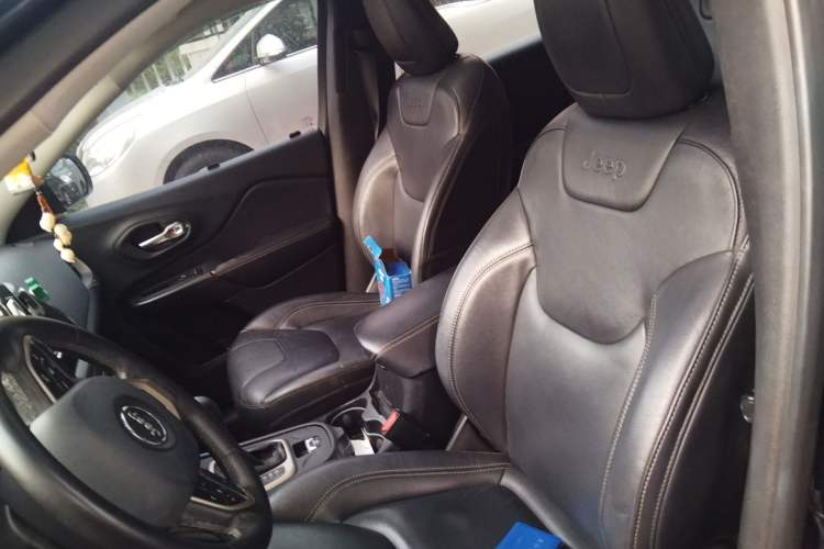 Used Jeep Cherokee 2017 2.0L Superior Edition