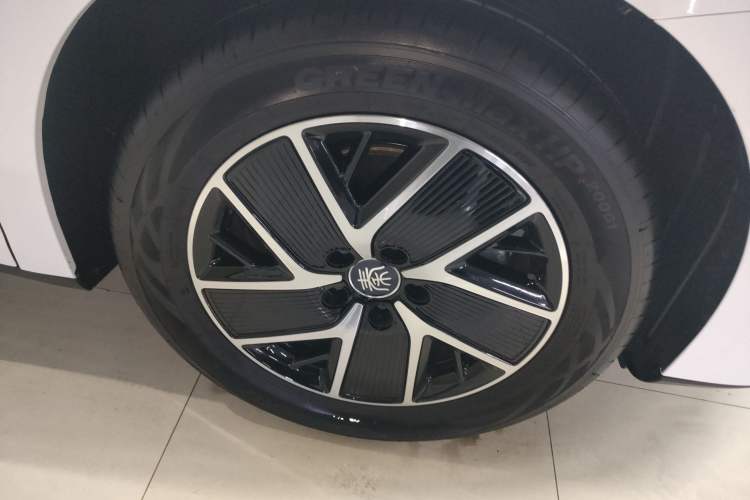 Used BYD Qin L 2025 DM-i Smart Drive 120KM Leading Model