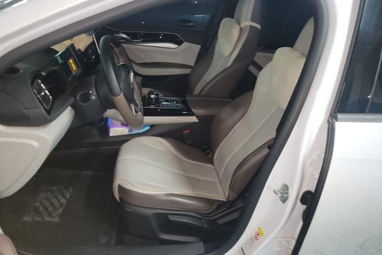 Used BYD Qin PLUS 2024 Honor Edition EV 510KM Leading Model