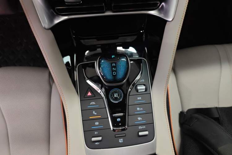 Used BYD Song PLUS New Energy 2021 DM-i 110KM Flagship PLUS Gear Lever