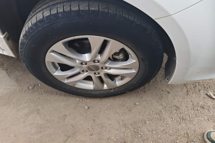 Used Haval H6 2015 Upgraded Model 1.5T Manual Two-Wheel Drive Elite Version