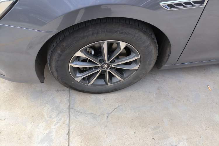 Used BYD Qin PLUS 2024 HONOR Edition DM-i 55KM Leading Model
