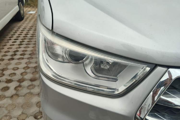 Used JAC Refine M4 2017 1.9T Diesel Manual Luxury Model Right Front Headlight