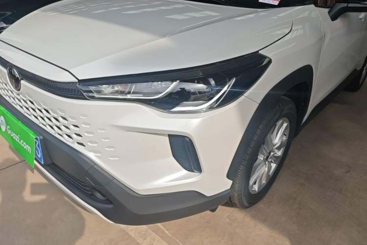 Used Toyota Corolla Cross 2026 Model 2.0L Smart Electric Hybrid Dual-Engine Pioneer Edition
