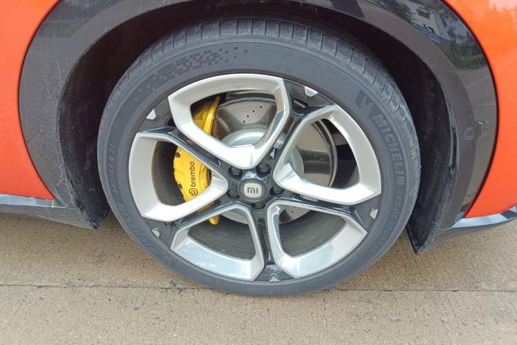 Used Xiaomi Auto YU7 2025 Ultra-Long Range High-Performance All-Wheel-Drive Max Edition
