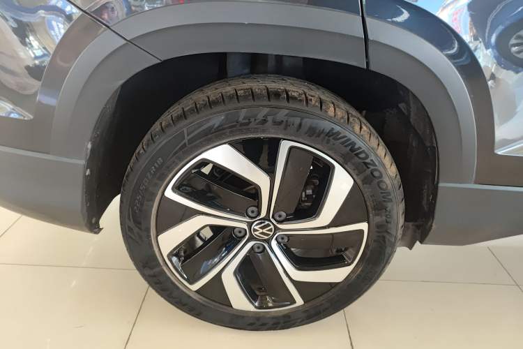 Used Volkswagen Tharu 2023 300TSI Two-Wheel-Drive Full Moon Edition Exterior 5