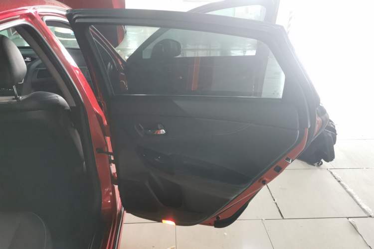 Used Honda Spirior 2015 2.0L Prestige Edition
