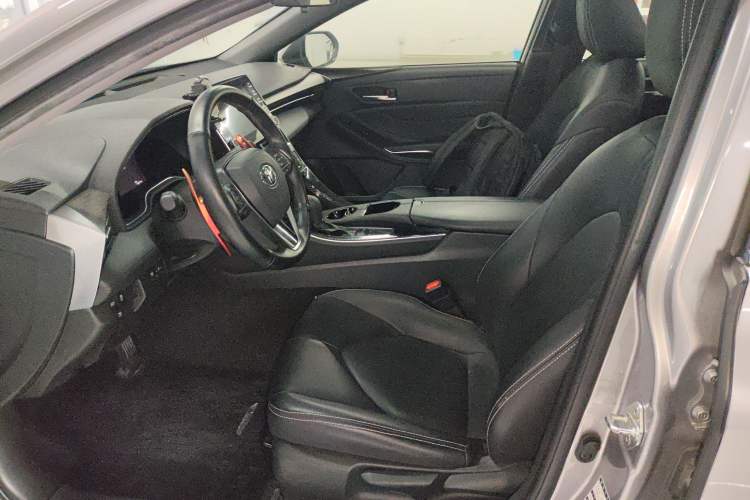 Used Toyota Avalon 2019 2.5L Ambition Version China VI Standard