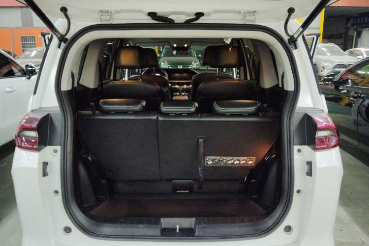 Used GAC Trumpchi M6 2023 PRO 270T DCT Luxury Edition