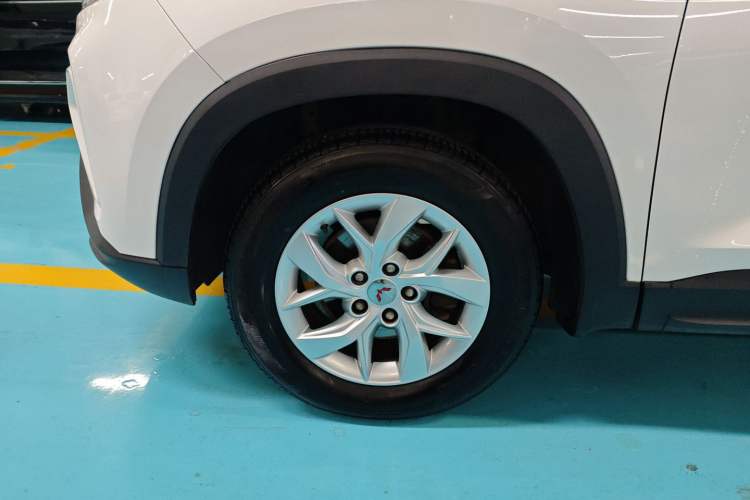 Used Wuling Hongguang S3 2019 1.5L Manual Standard Version China VI Standard
