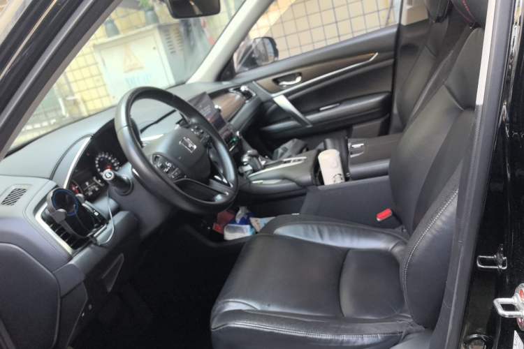 Used Honda Avancier 2017 240TURBO Two-Wheel Drive Premium Edition Left Front Seat