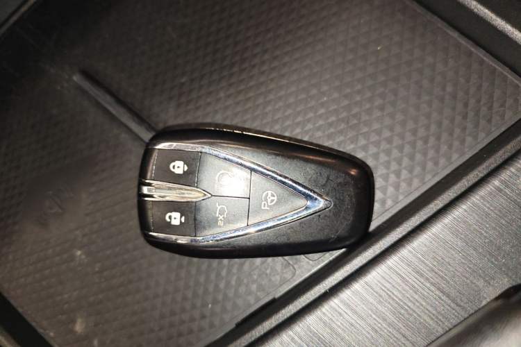 Used CHANGAN UNI-T 2020 1.5T Flagship Version Vehicle Key