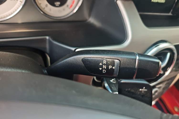 Used Mercedes-Benz GLK-Class 2013 Facelift GLK 300 4MATIC Fashion Edition