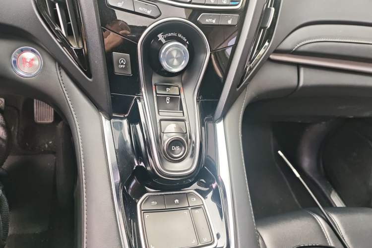 Used Acura RDX 2019 2.0T Enjoyment Version China VI Standard Gear Lever