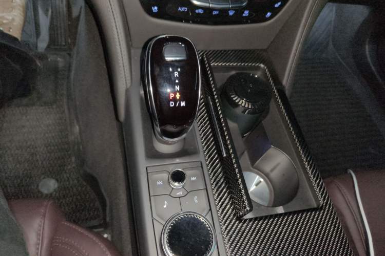 Used Cadillac CT6 2022 28T Prestige Edition Gear Lever