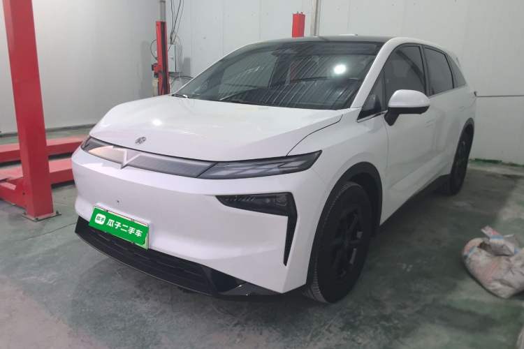 Used Venucia VX6 2025 Large Flat-Layout 520 Pro