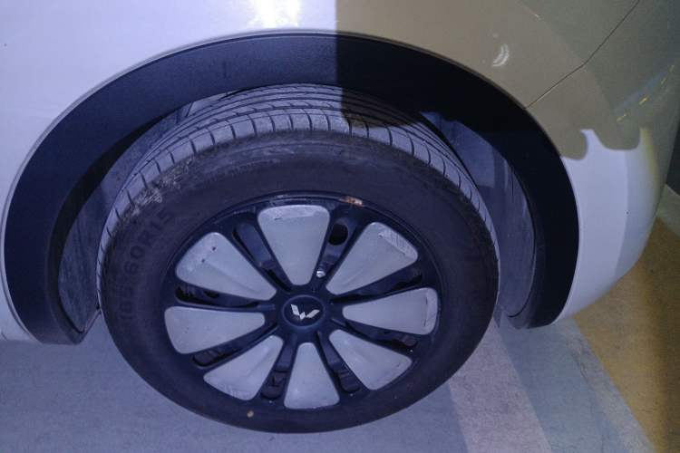 Used Wuling Bingo 2023 333 km Lingxi Connected Version
