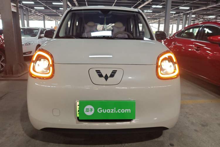 Used Wuling Hongguang MINIEV 2025 Four-Door Version Advanced Edition Front