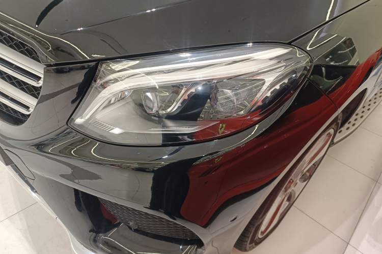 Used Mercedes-Benz GLE 2018 GLE 320 4MATIC Luxury Collection Edition