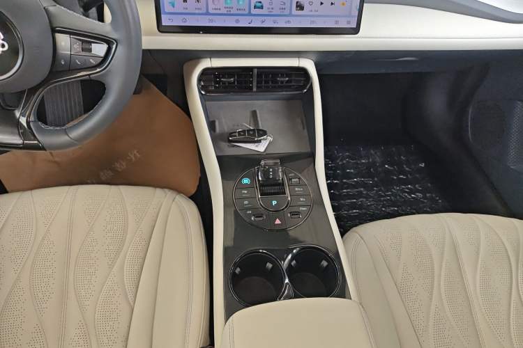 Used BYD Seal 06GT 2025 Intelligent Driving Version 605 Heatwave Edition Gear Lever